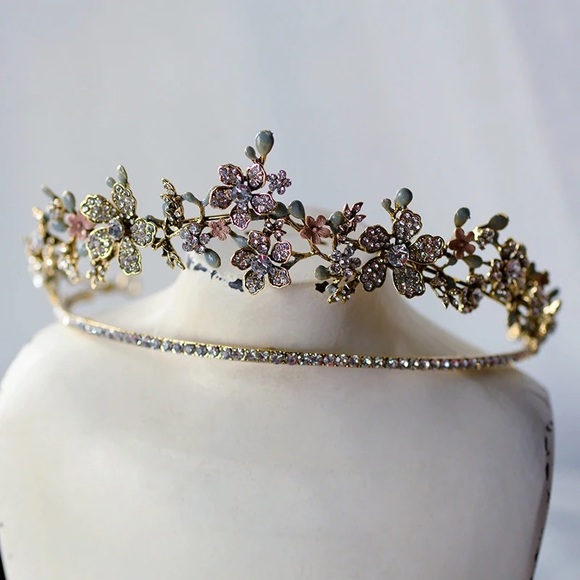 The Floral Garden Baroque Rhinestones Tiara - Picture 5 of 6